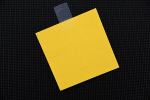 Der Einfluss von Alumni-Netzwerken der Handelshochschule auf die Branche.
